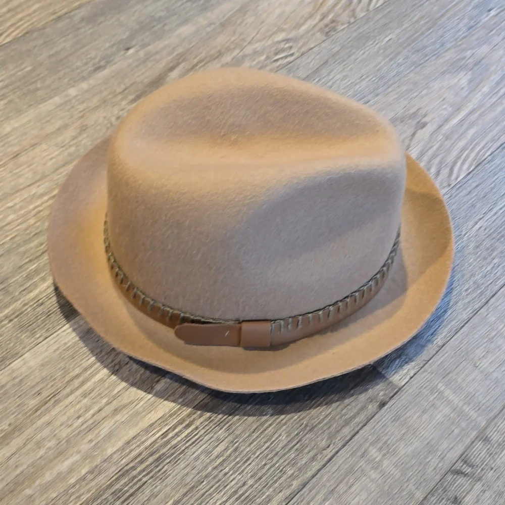 Tirabasso wool felt small brimmed‎ fedora. Made in Italy.​